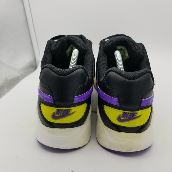 NIKE AIRMAX COLISEUM SNEAKERS - Picture 4 of 5